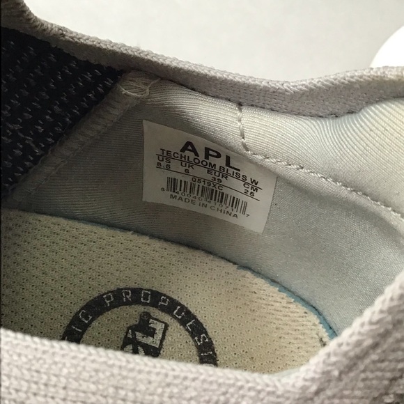 APL TechLoom Bliss Sneakers in Metallic Silver/White/Black. - Picture 15 of 16